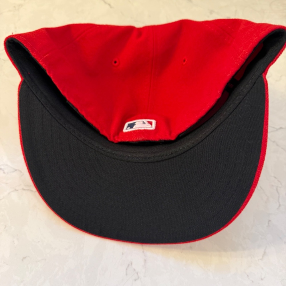 Philadelphia Phillies New Era Fitted Hat Size 7 1/8 - Picture 5 of 5